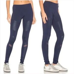 Alo yoga leggings 👟